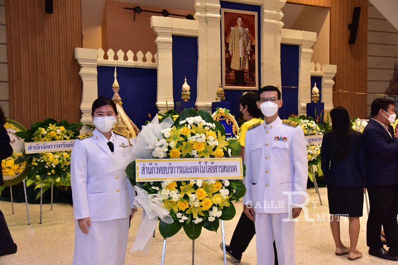 20211013 laying-a-wreath-178.JPG